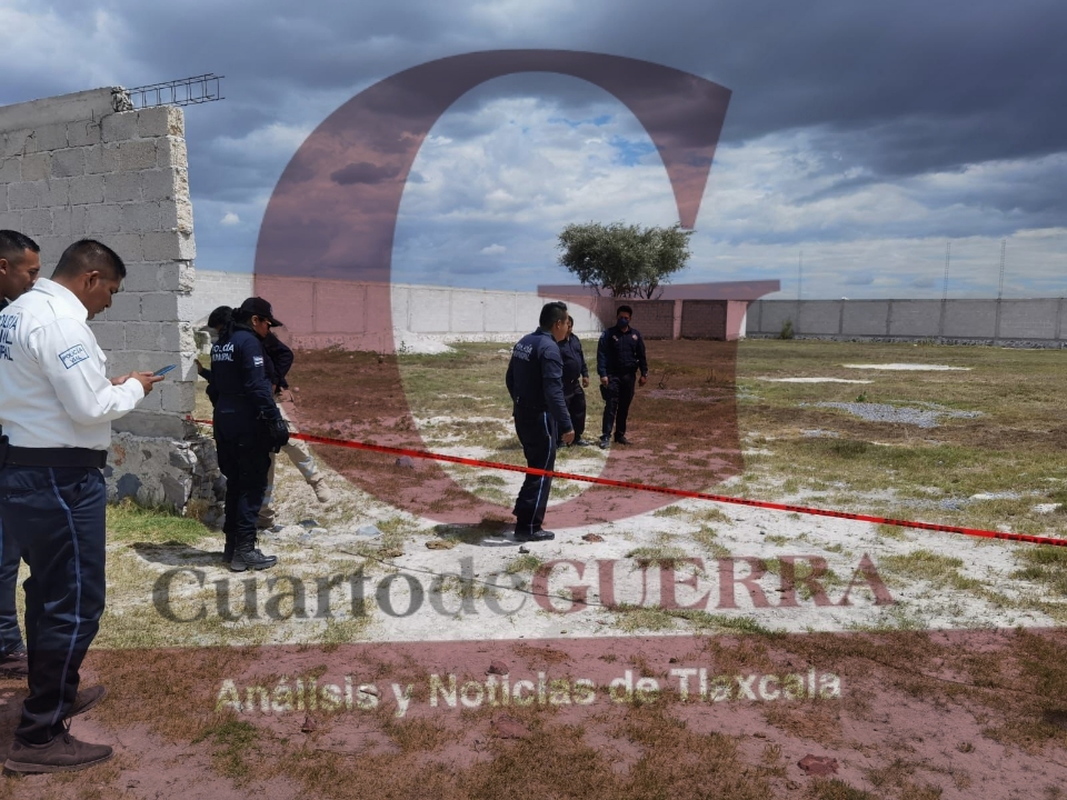 Flotando en un pozo ubican cadáver; lo extrae Rescate Vertical de la Cruz Roja